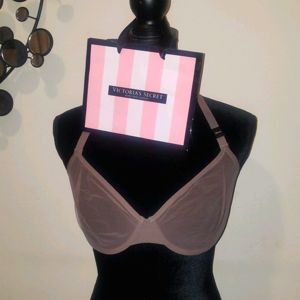 NEW!!! Victoria's Secret 34DDD Bra
